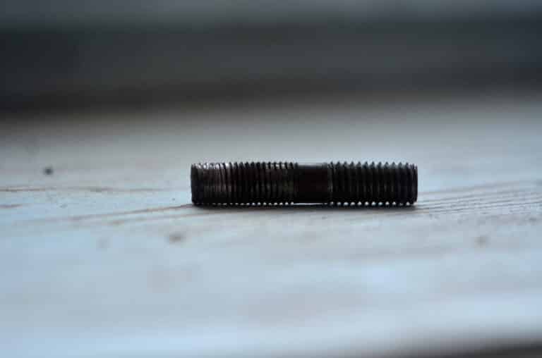 What is CrossThreading a Wheel Nut/Stud? Mechanic Base