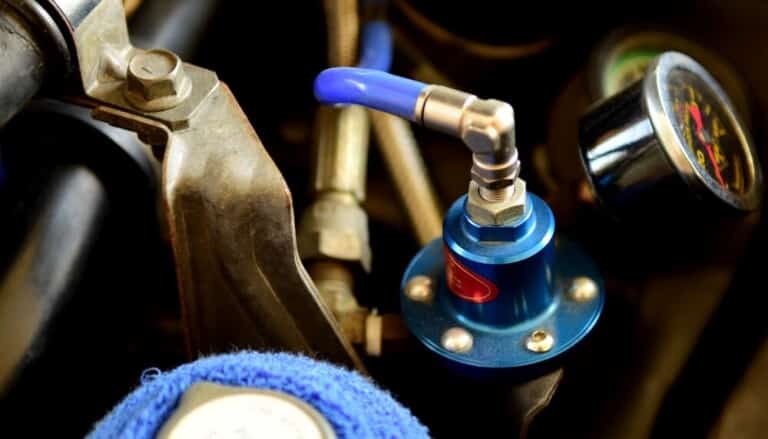 10-symptoms-of-a-bad-fuel-pressure-regulator-location-diagnosing