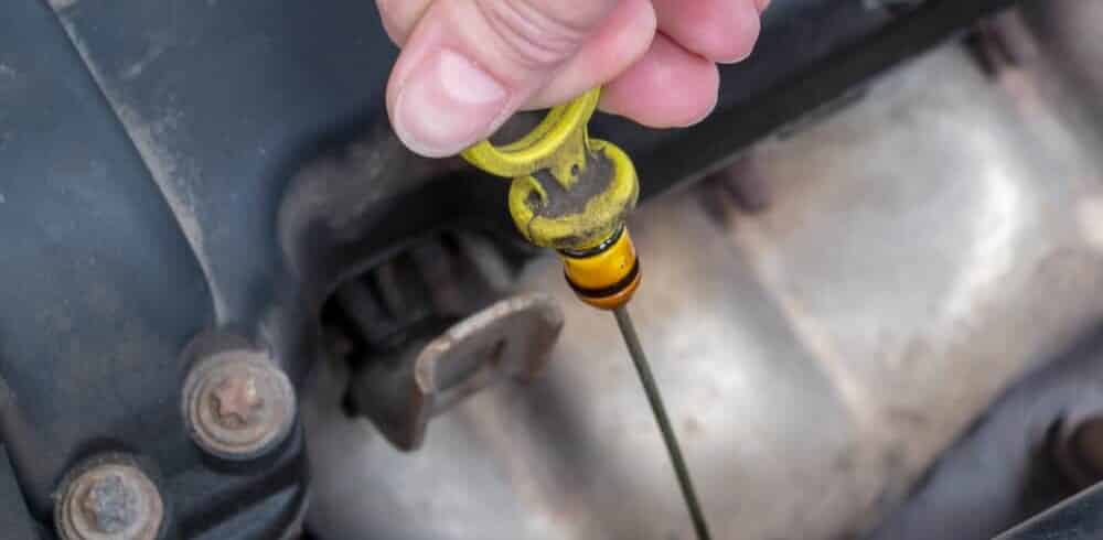 Should You Check the Engine Oil Hot Or Cold? - Mechanic Base Add Engine Oil When Hot Or Cold
