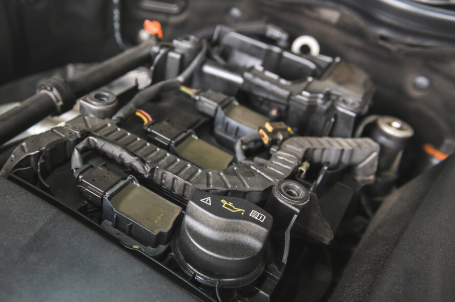 8 Reasons Why Your Car Engine is Sputtering & Fixes Mechanic Base