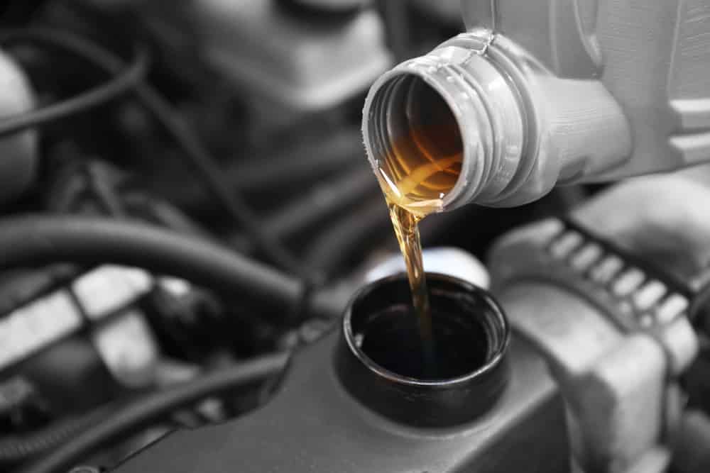 10W30 vs 10W40 Oil What's the Difference & Which Is Better?