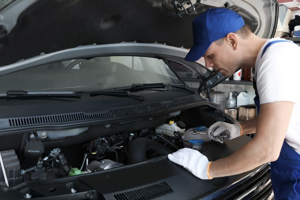 Car Issues That Can Only Be Fixed By A Mechanic