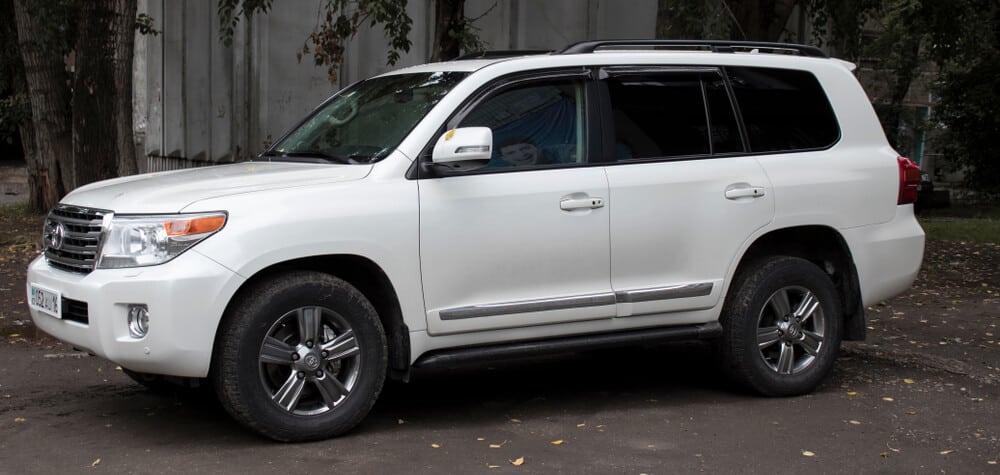 suv land cruiser