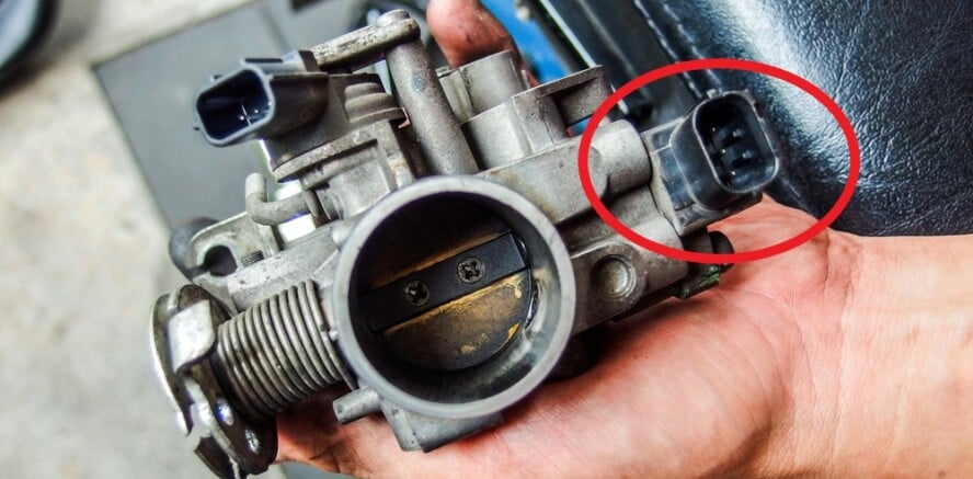 6 Signs Of A Bad Throttle Position Sensor & Replacement Cost
