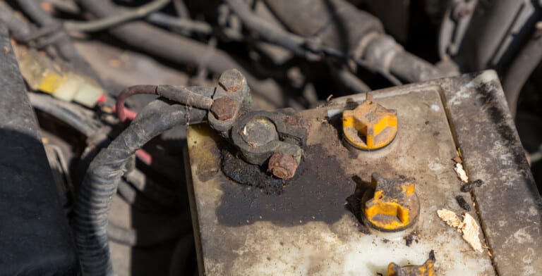 6 Reasons Your Alternator Is Not Charging & How To Fix It