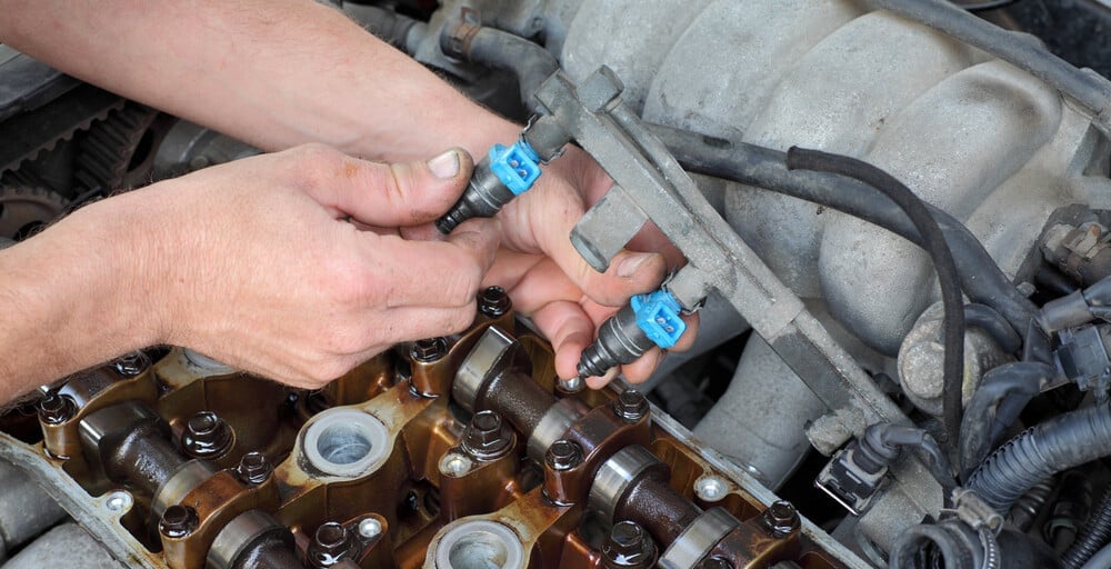 fuel injector location