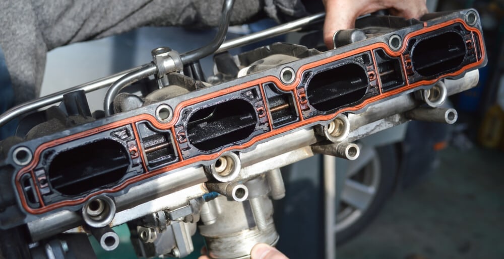 5-symptoms-of-an-intake-manifold-gasket-leak-replacement-cost