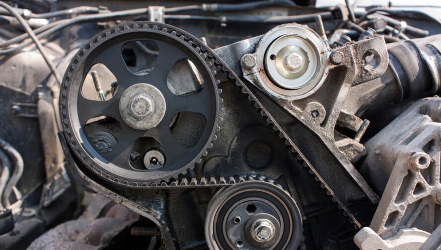 The Key Differences Between A Timing Chain And A Timing Belt