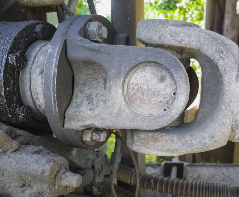 Symptoms of a Bad UJoint & Replacement Cost Mechanic Base