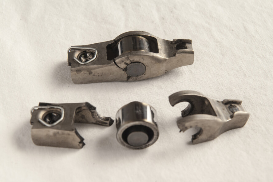 4 Signs Of A Bad Or Failing Rocker Arm