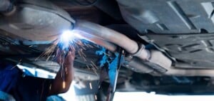6 Signs Of An Exhaust Leak