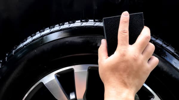 10 Best Tire Shines