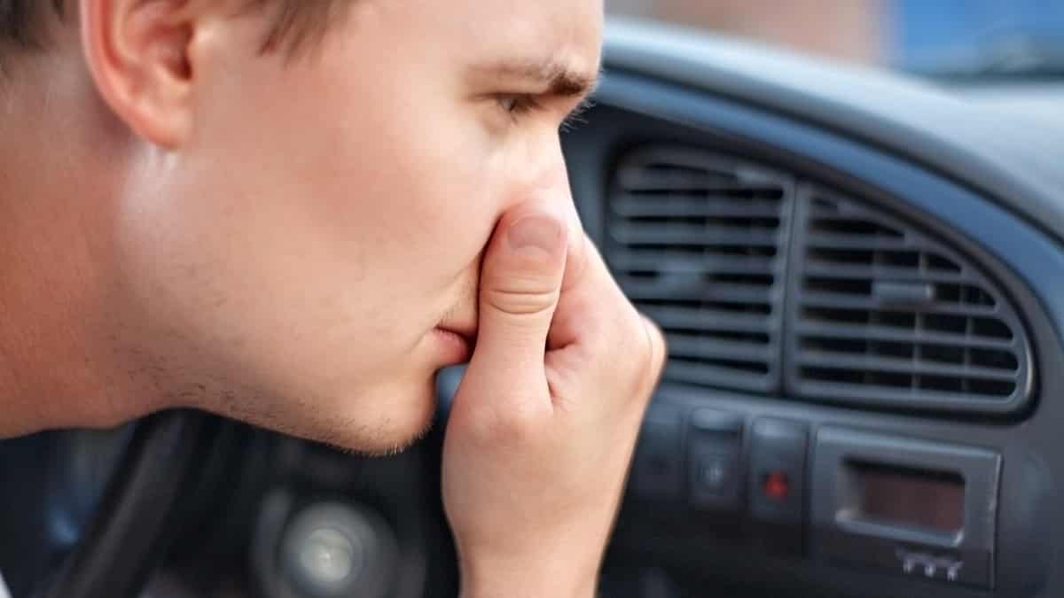 Car Odors And Smells You Shouldnt Ignore