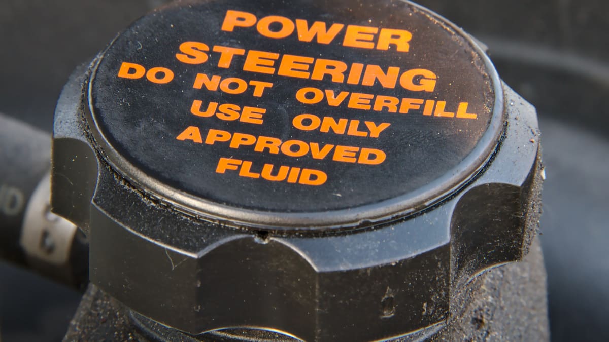 The 3 Types Of Power Steering Fluid And How to Change It