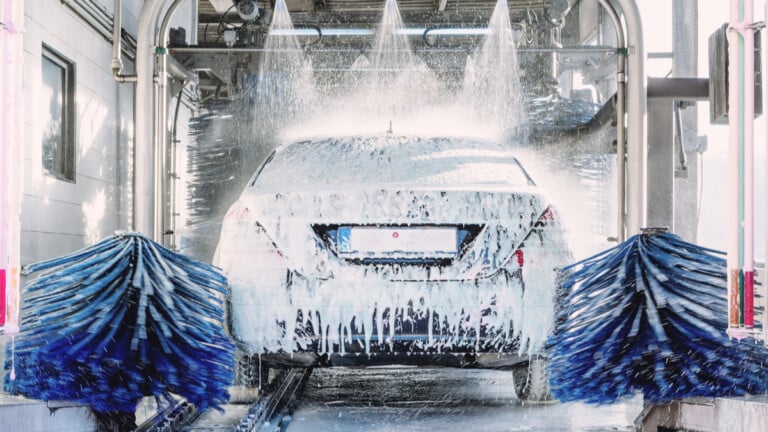 How Much To Tip A Car Wash Attendant And Car Detailer 