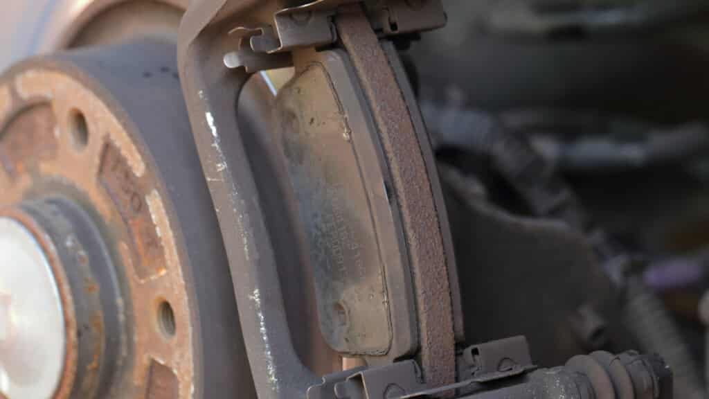 7 Signs Of Worn Brake Pads