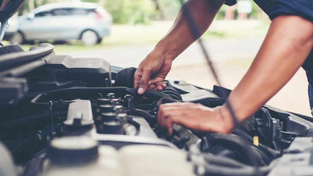 7 Reasons Your Car Is Vibrating When Idle or Stopped