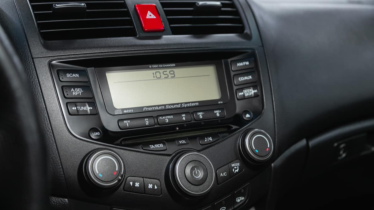How To Retrieve And Enter A Honda Radio Code