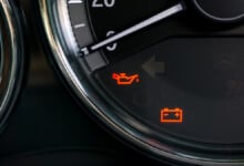 Low Oil Pressure Light - Causes (& How to Fix it)