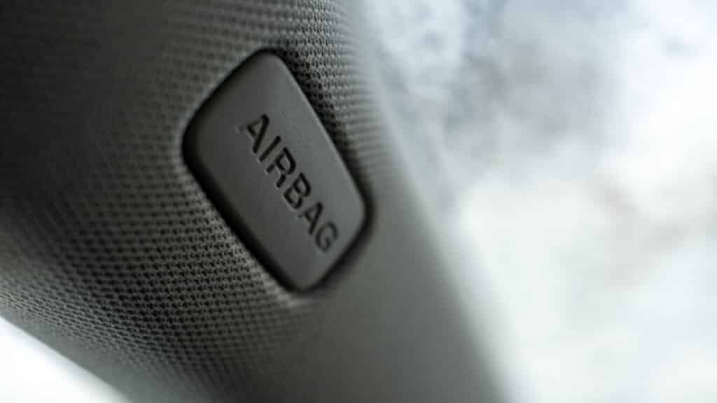 Signs of a Bad Airbag Control Module