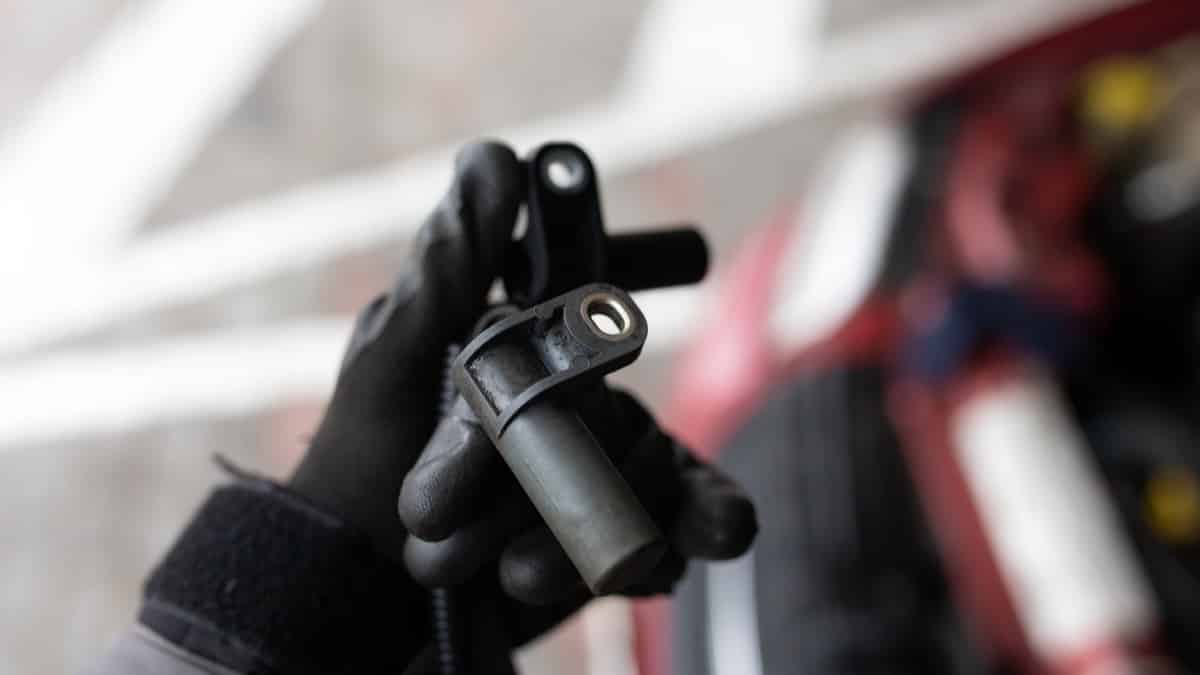 6 Bad Crankshaft Position Sensor Symptoms & Replacement Cost