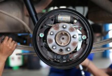 4 Symptoms of Bad or Worn Brake Shoes (& Replacement Cost)