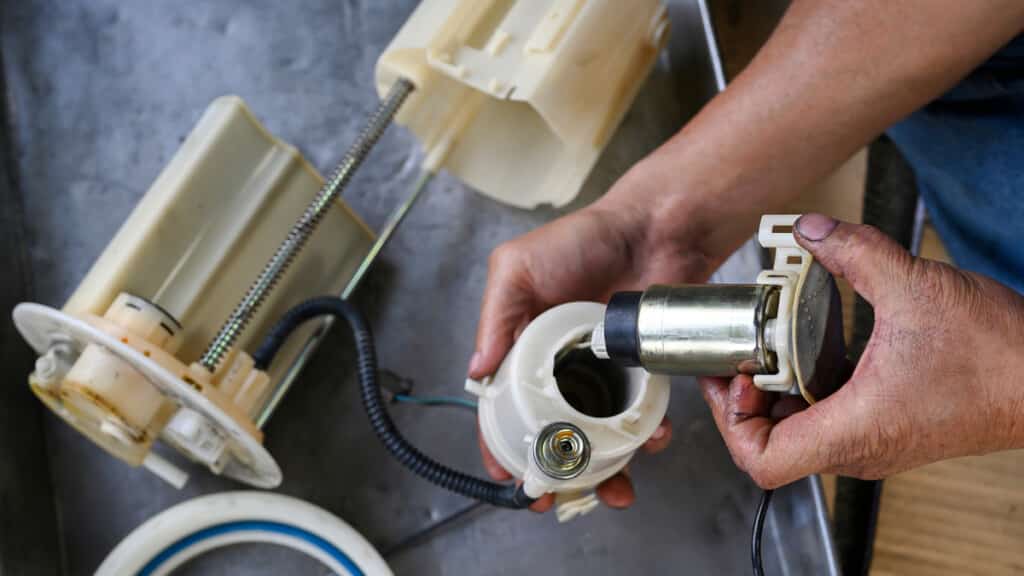 4 Signs Of A Bad Or Failing Oil Pump