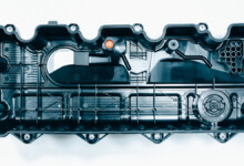 5 Symptoms of a Bad Valve Cover (& Replacement Cost)