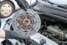 7 Symptoms of a Worn or Bad Clutch (& Replacement Cost)