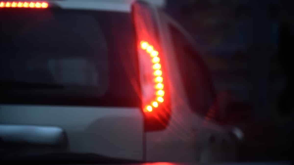 6 Reasons Tail Lights Are Not Working