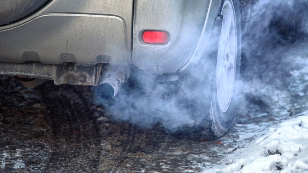 What Does Blue Smoke From My Car’s Exhaust Pipe Mean?