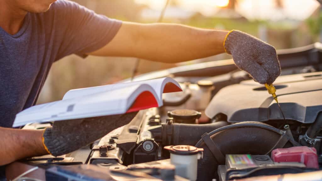 8 Best Auto Repair Manuals