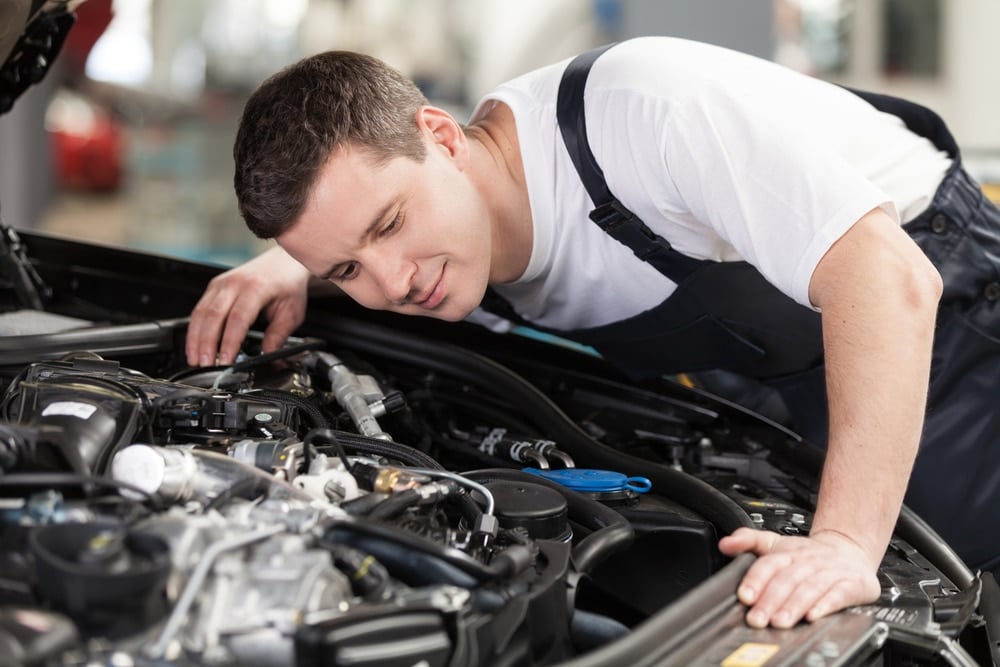 mechanic check engine