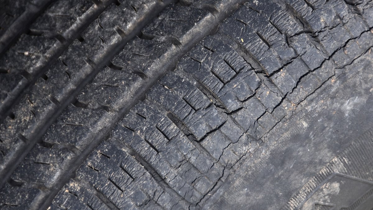 Tire Dry Rot: Warning Signs, Replacement, Prevention & Safety