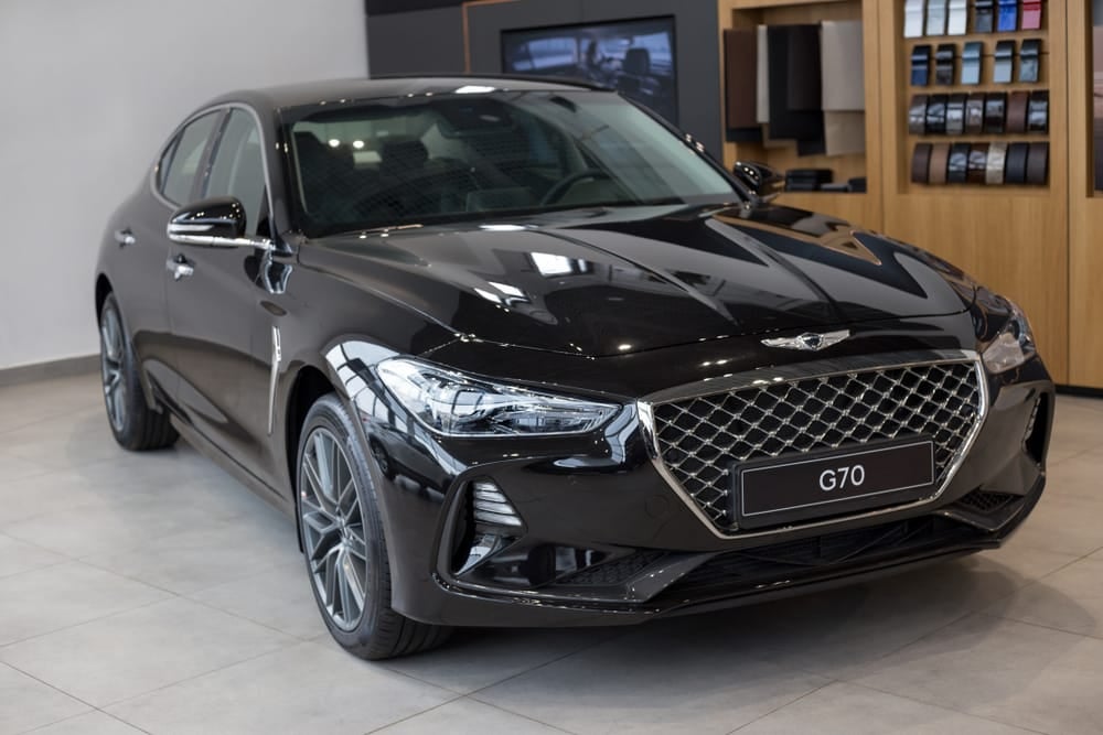 Genesis G70