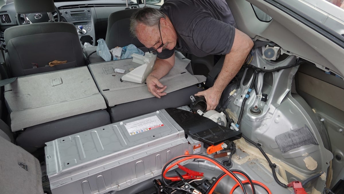 Chrisfix Prius Battery Replacement 