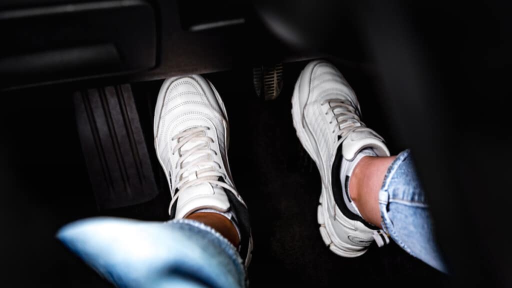 Is The Gas Pedal On The Left Or Right? Mechanic Base