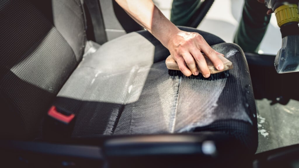 How To Clean Cloth Or Leather Car Seats