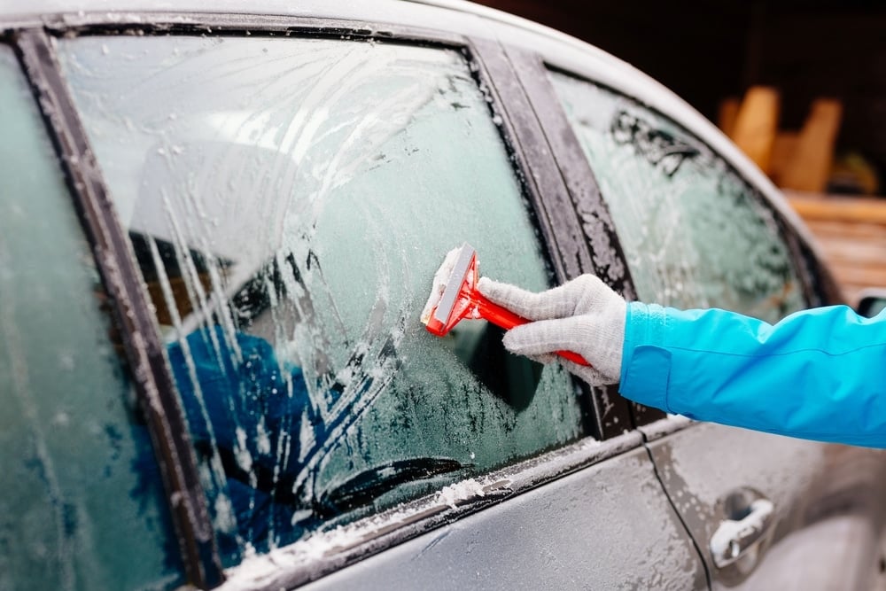 How To Get Ice Off Windshield