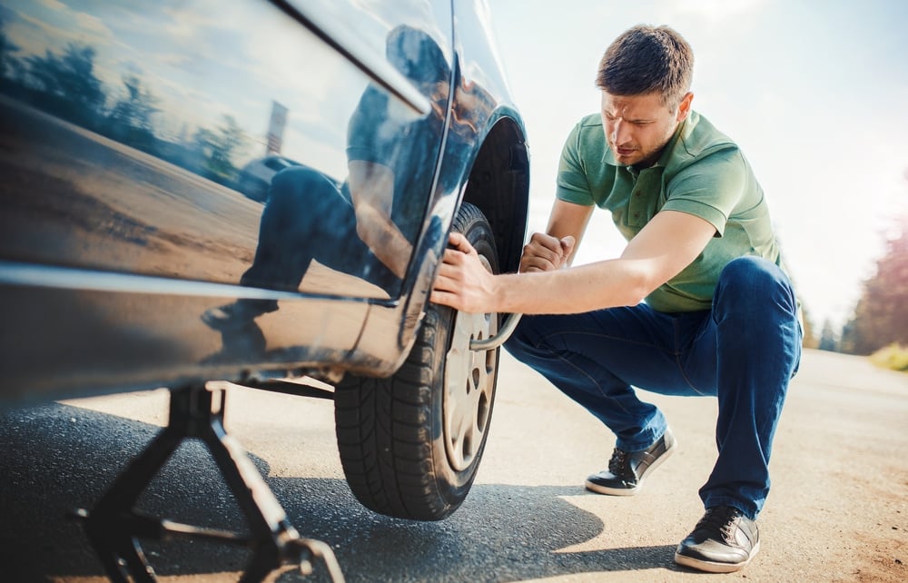 car wheel change