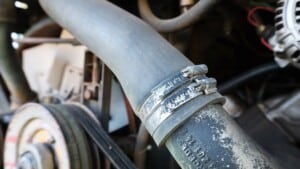 4 Reasons Your Coolant's Hose Is Leaking