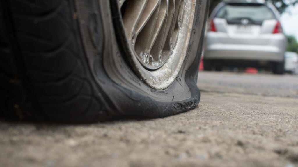 What Causes A Tire To Leak Around The Rim?