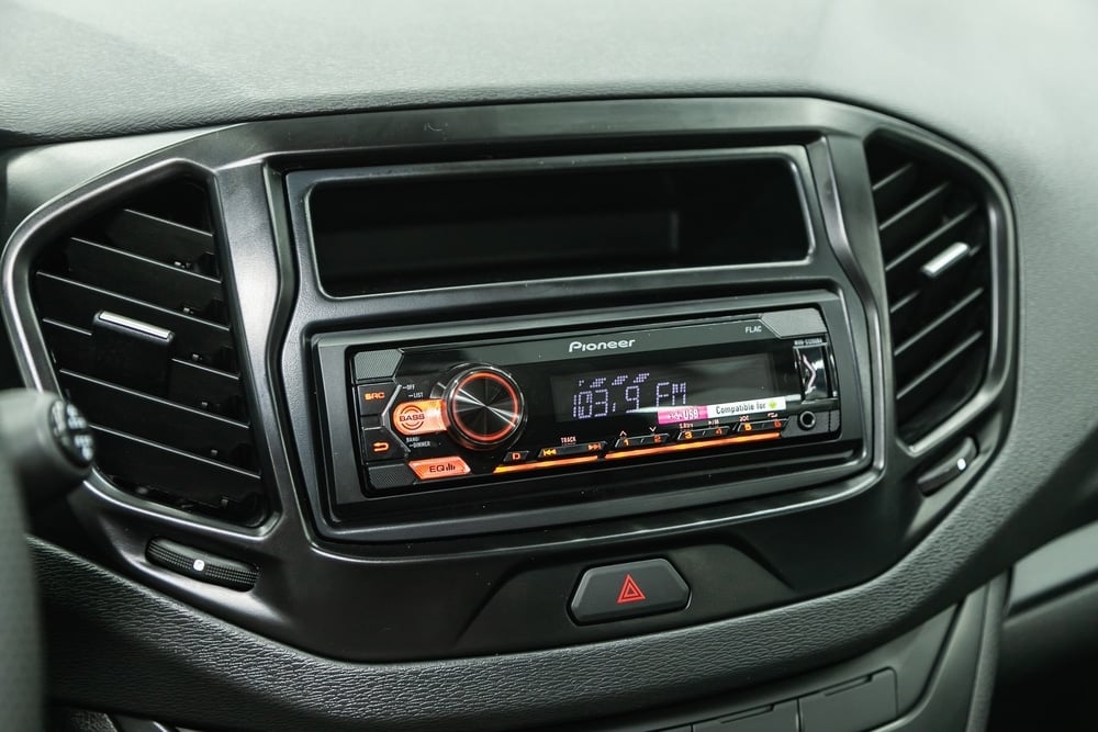 aftermarket car stereo