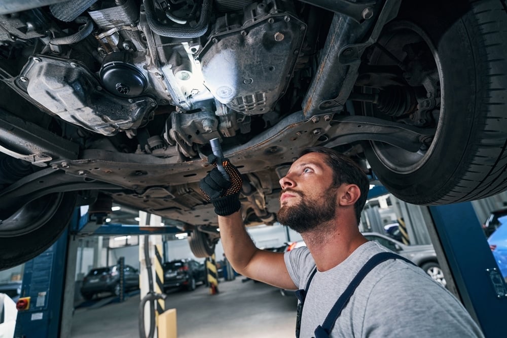 mechanic check engine